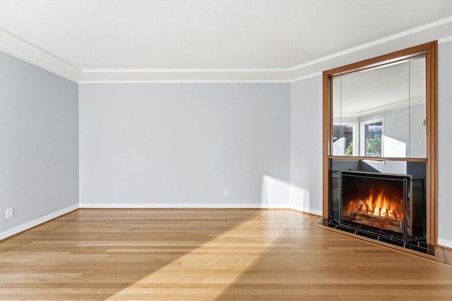 More Photos Of 1607-1611 NE 16th Ave, Portland Office For Lease