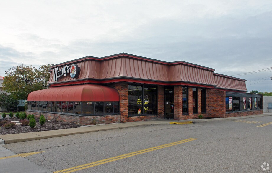 More Photos Of 1213-1283 N Memorial Dr, Lancaster Unknown For Lease