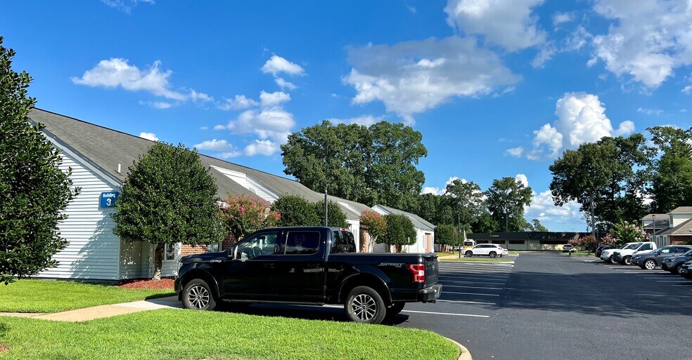 More Photos Of 610 thimble shoals Blvd, Newport News Unknown For Lease