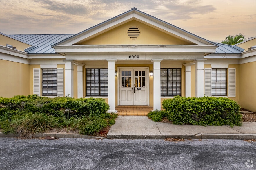 More Photos Of 7022-7088 22nd Ave N, Saint Petersburg Unknown For Lease