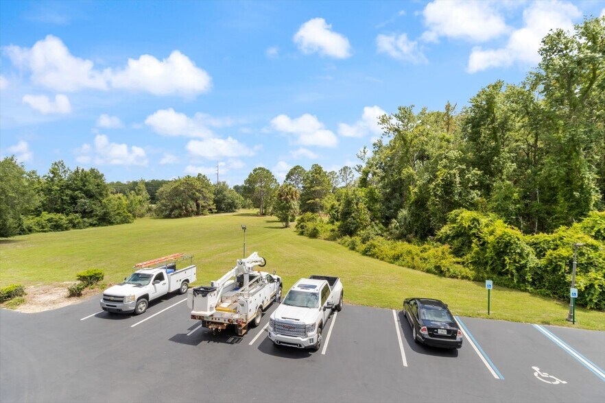 More Photos Of 268 S Suncoast Blvd, Crystal River Office For Sale