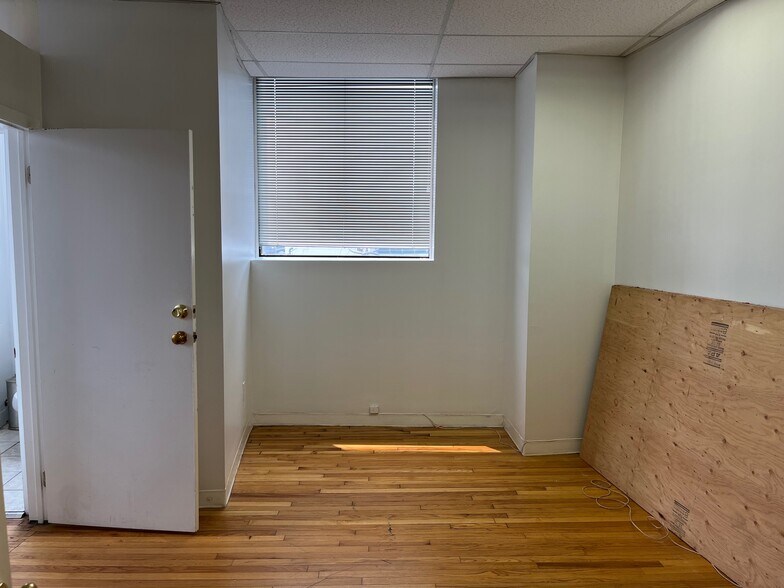 More Photos Of 61 Main St, Norwalk Storefront Retail Office For Lease