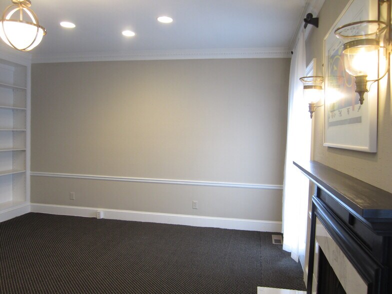 More Photos Of 452 E Paces Ferry Rd NE, Atlanta Office For Sale