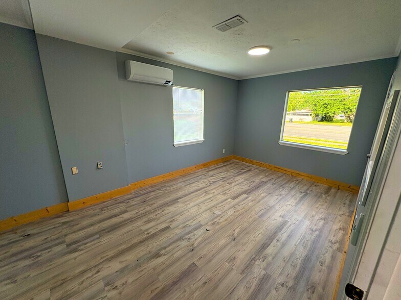 More Photos Of 4604 Old Goldenrod Rd, Orlando Auto Dealership For Sale
