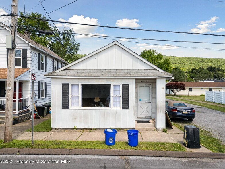 Primary Photo Of 26 Bohac St, Kingston Apartments For Sale