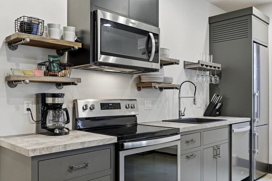 More Photos Of 171 E Rhine St, Elkhart Lake Apartments For Sale