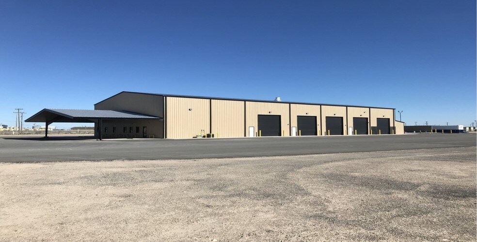 Primary Photo Of 8 County Rd 203, Pecos Manufacturing For Lease