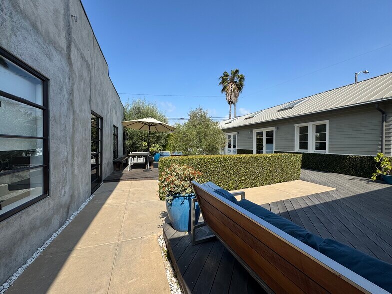 More Photos Of 612-624 Hampton Dr, Venice Loft Creative Space For Lease