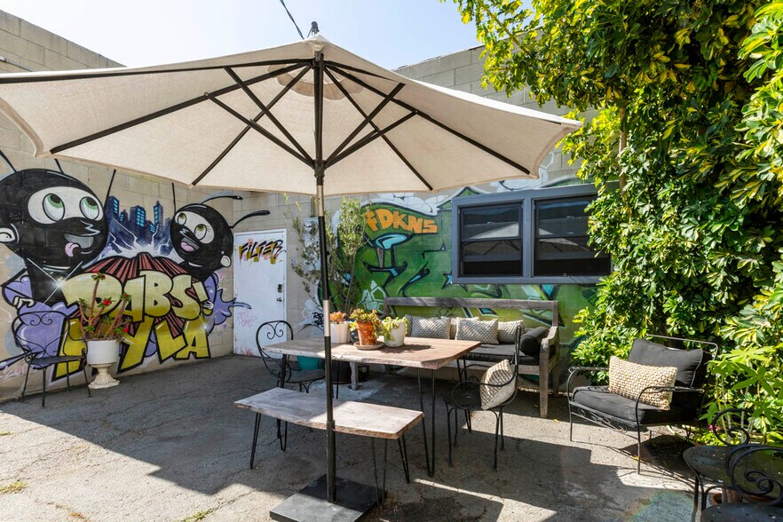 More Photos Of 5908 Barton Ave, Los Angeles Loft Creative Space For Sale