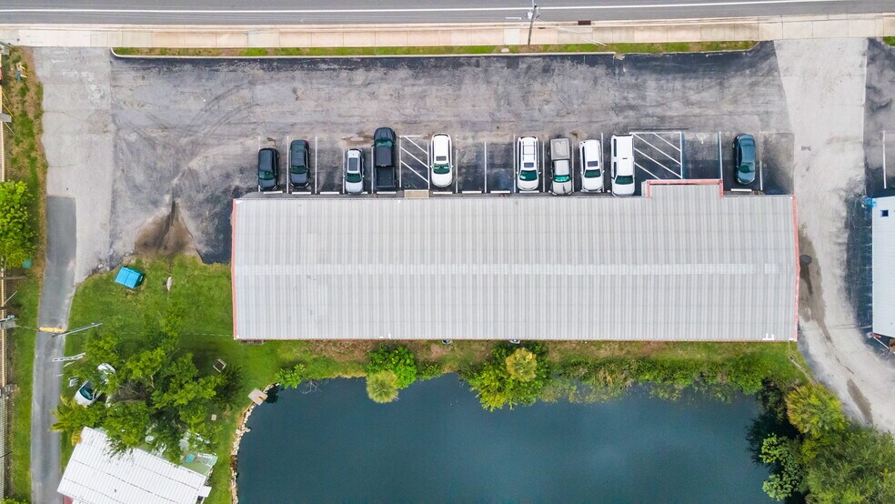 More Photos Of 6581 Seminole Blvd, Seminole Mixed Retail For Sale