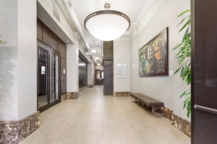 More Photos Of 241 N Pennsylvania St, Indianapolis Loft Creative Space For Sale