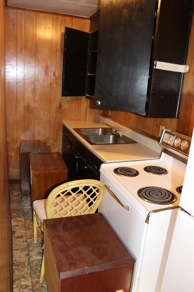 More Photos Of 1220 W 7th St, Texarkana Hotel For Sale