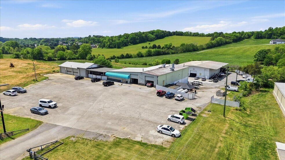 More Photos Of 7741 Maynardville Pike, Knoxville Industrial For Sale