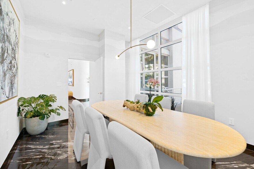 More Photos Of 315 NE 3rd Ave, Fort Lauderdale Apartments For Sale