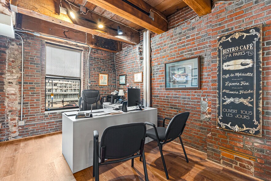 Primary Photo Of 83 Atlantic Ave, Boston Apartments For Lease