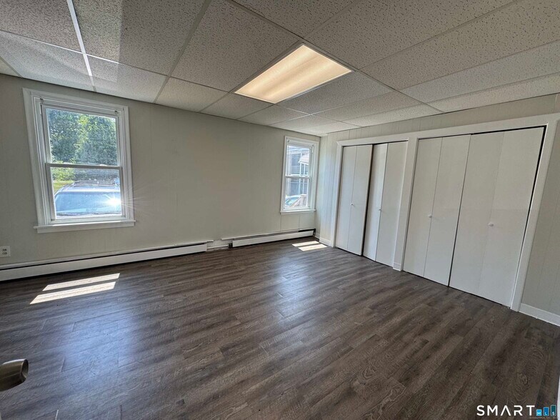 More Photos Of 643-645 Burnside Ave, East Hartford Apartments For Sale