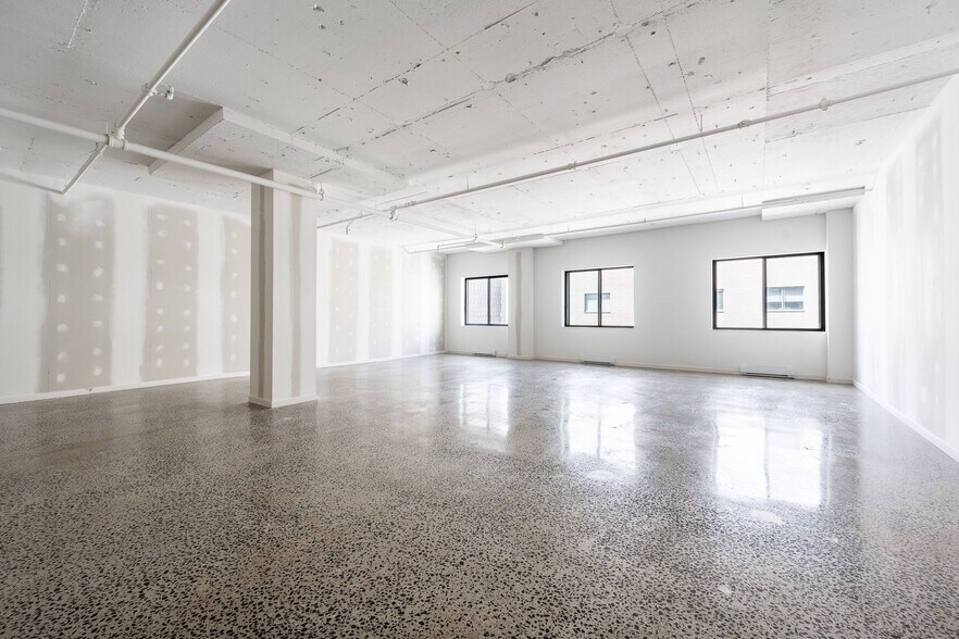 More Photos Of 9292 Rue Meilleur, Montréal Loft Creative Space For Lease