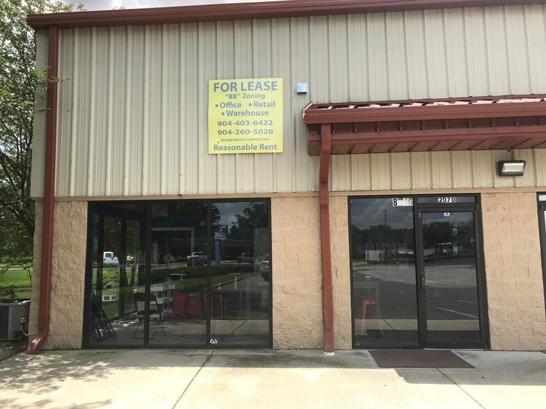 More Photos Of 2070 Palmetto St, Middleburg Flex For Lease