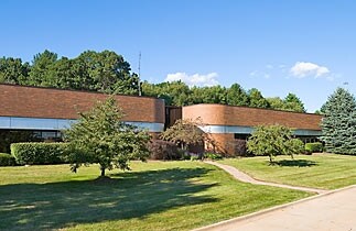 More Photos Of 3575 Forest Lake, Uniontown Flex For Lease