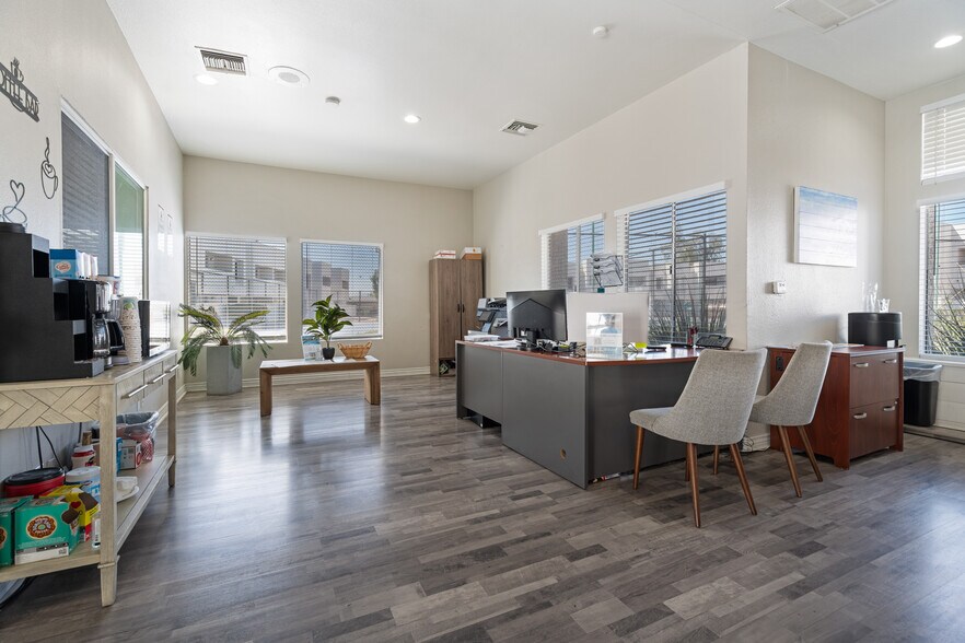 More Photos Of 4030 N 44th Ave, Phoenix Apartments For Sale