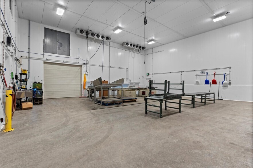 More Photos Of 28989 Marsh Mccormick Rd, Abbotsford Land For Lease