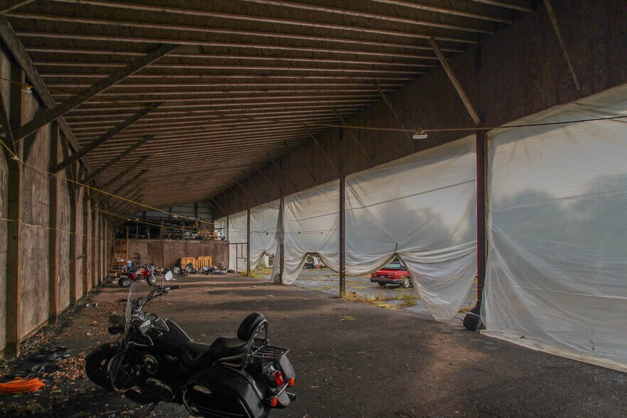 More Photos Of 313 Big Rd, Zieglerville Flex For Sale