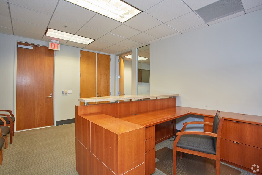 More Photos Of 11755 Wilshire Blvd, Los Angeles Office For Lease
