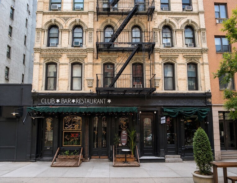 Primary Photo Of 303-305 Broome St, New York Apartments For Lease