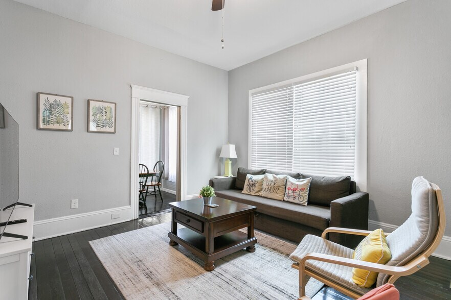 More Photos Of 1720 W Hills Ave, Tampa Apartments For Sale