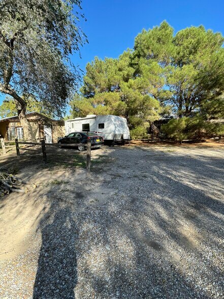 More Photos Of 1804 E College Blvd, Roswell General Retail For Sale