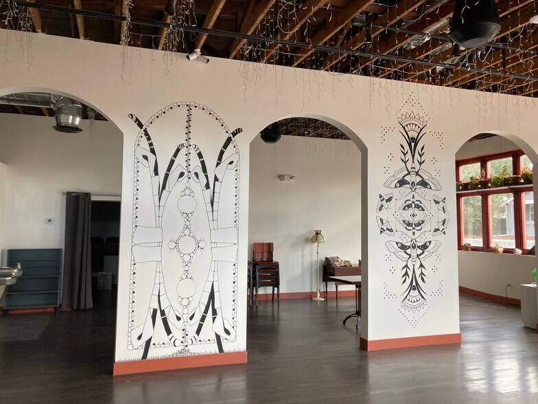 More Photos Of 4923 W 38th Ave, Denver Storefront For Lease