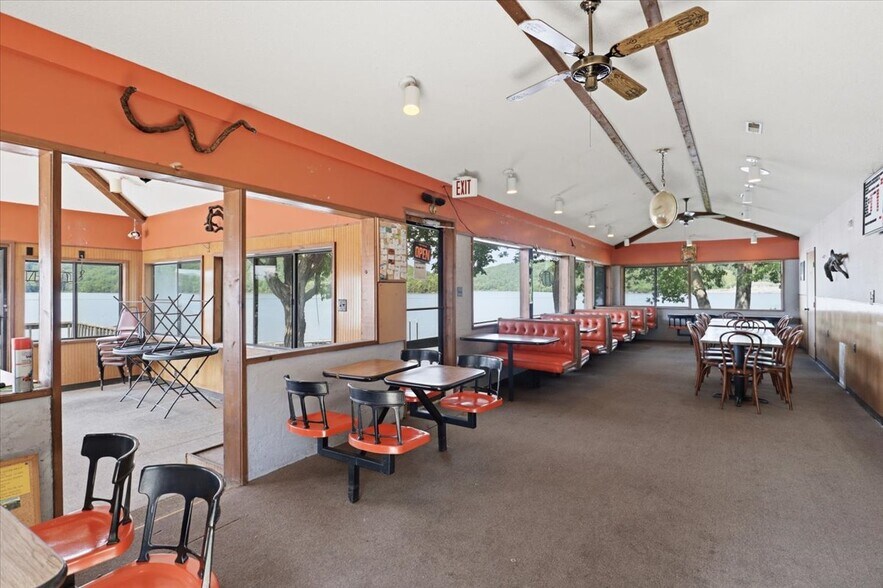 More Photos Of 1077 Duncan Dr, Edwards General Retail For Sale