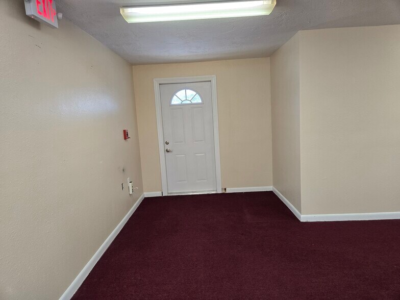 More Photos Of 8726 Old County Road 54, New Port Richey Medical For Sale