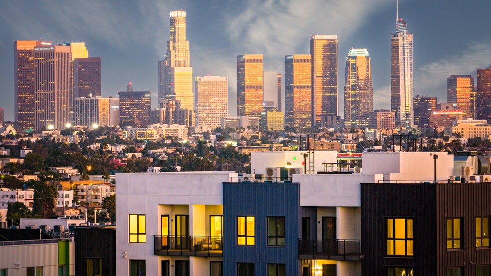 More Photos Of 4750 Santa Monica Blvd, Los Angeles Apartments For Lease