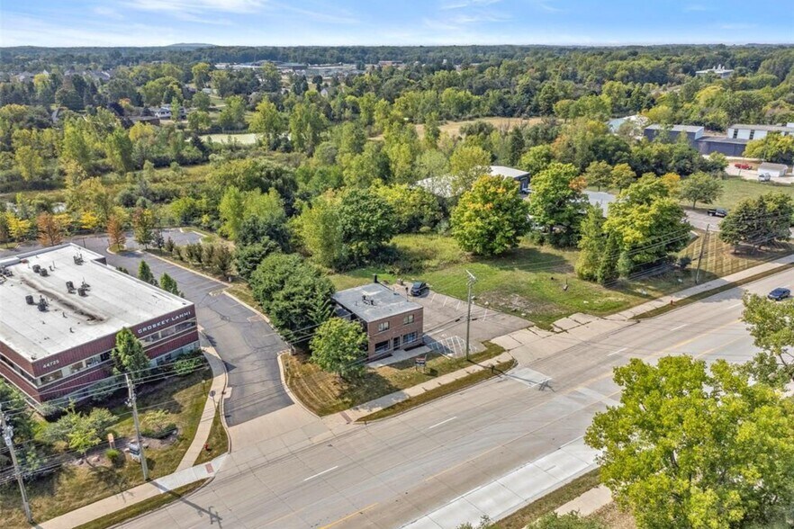 More Photos Of 44911 Grand River Ave, Novi Land For Lease