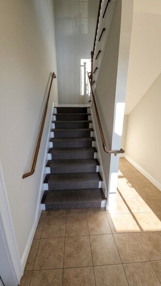 More Photos Of 110 Samaritan Dr, Cumming Medical For Sale