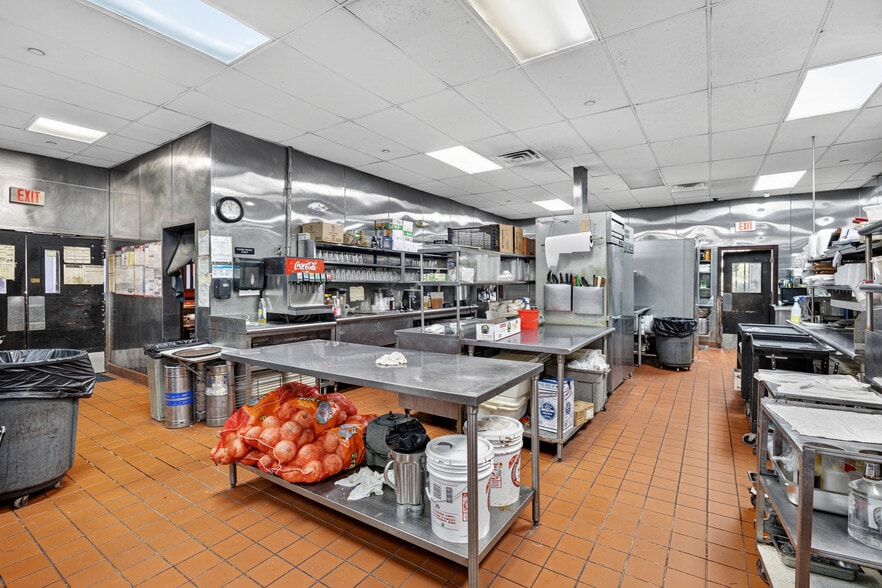 More Photos Of 560 S Main St, Andover Restaurant For Sale