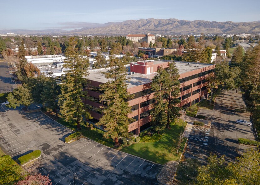 More Photos Of 1900 McCarthy Blvd, Milpitas Loft Creative Space For Lease