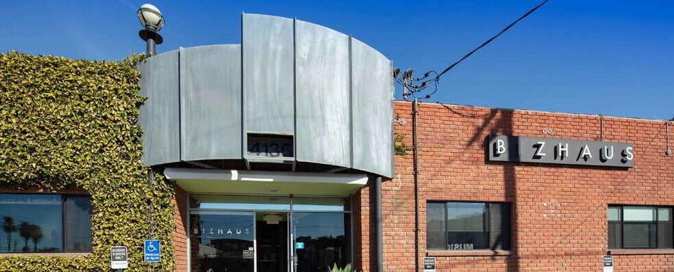 More Photos Of , Marina Del Rey Unknown For Sale