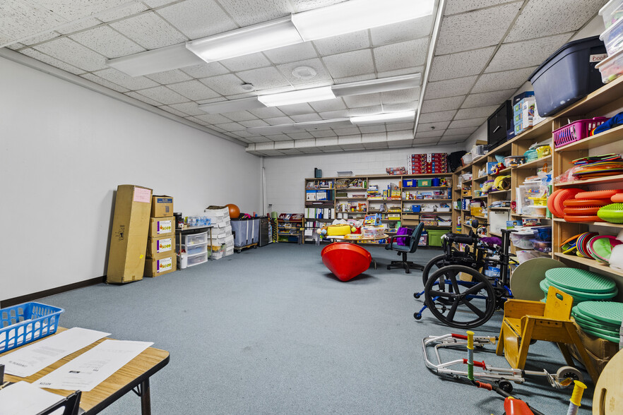 More Photos Of 500 Magrill st, Longview Loft Creative Space For Sale