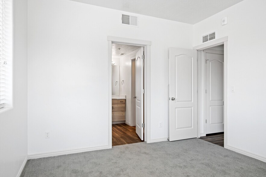 More Photos Of 9557 W State St, Boise Apartments For Sale