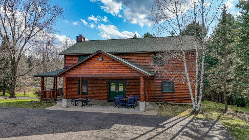 More Photos Of 18059 County Highway OO, Chippewa Falls Specialty For Sale