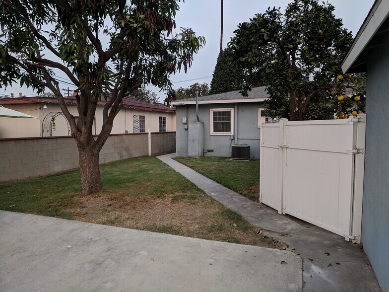 More Photos Of 12843 Columbia Way, Downey Land For Sale