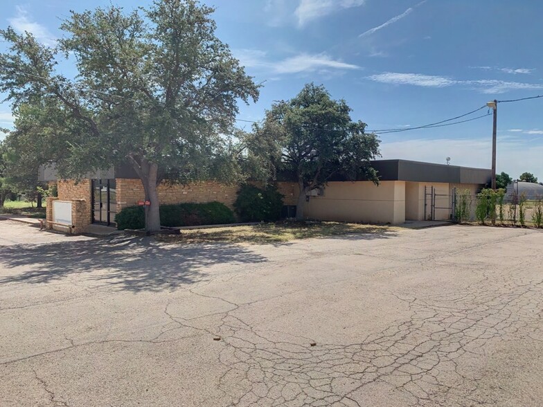 Primary Photo Of 1206 W Interstate 20, Monahans Office For Sale