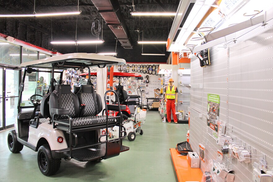 More Photos Of 950 N State Road 29, LaBelle Service Station For Sale