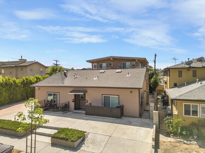 More Photos Of 1344 E Broadway, Glendale Apartments For Sale