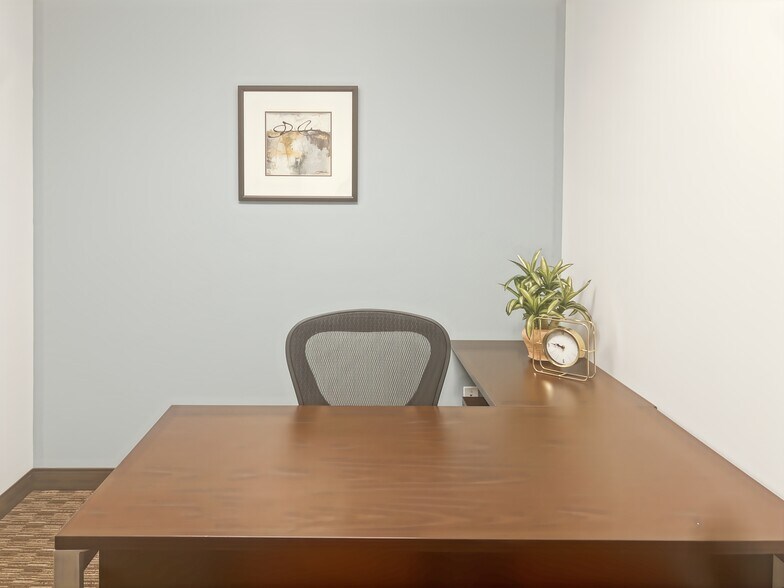 More Photos Of 2009 Mackenzie Way, Cranberry Township Coworking Space