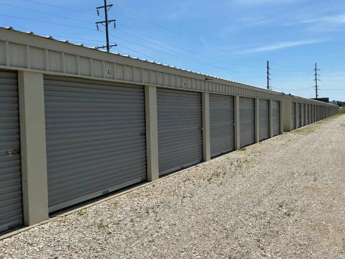 More Photos Of 20295 U.S. 23, Circleville Self Storage For Sale