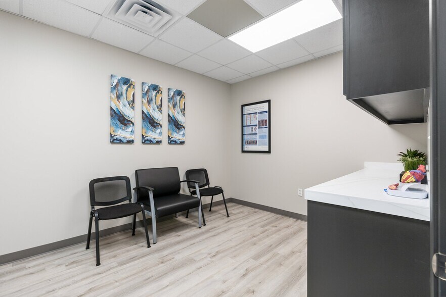 More Photos Of 255 Ed English Dr, Shenandoah Medical For Sale