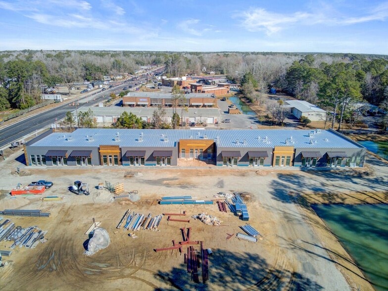 Primary Photo Of 313 N Maple St, Summerville Flex For Lease